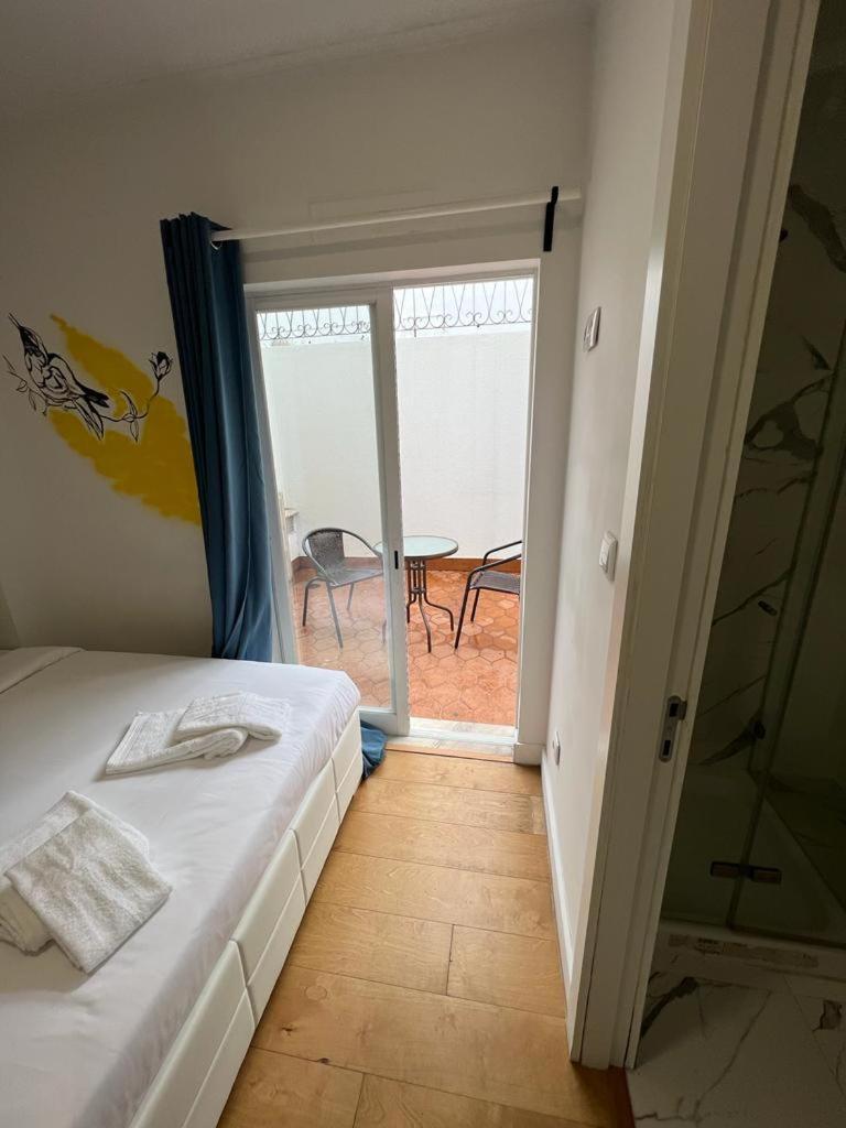 Oeiras Beach Guest House Exteriör bild