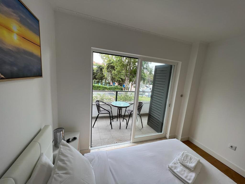 Oeiras Beach Guest House Exteriör bild